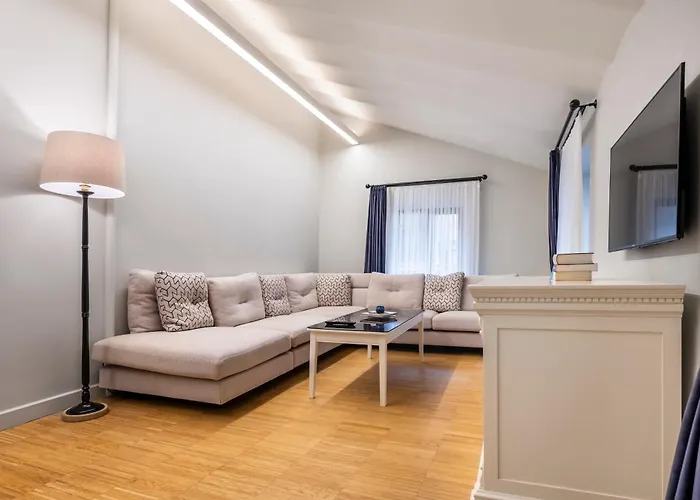 Luxury Flat In Galata