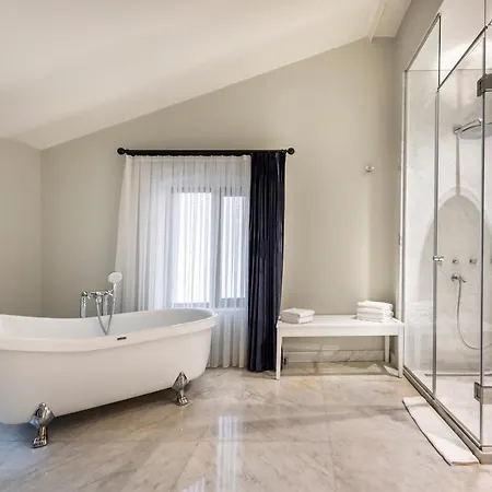 Luxury Flat In Galata Istanbul