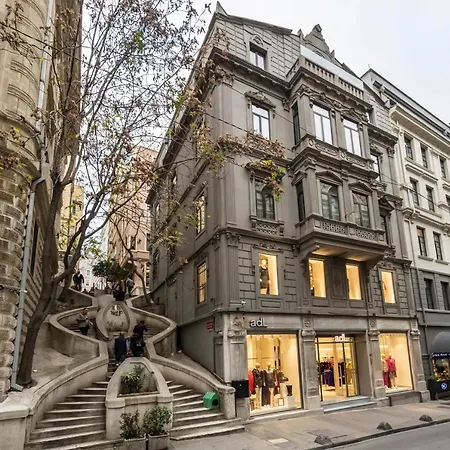 Luxury Flat In Galata